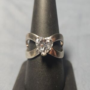 Sterling Silver Twisted Clear Crystal Heart Ring 9